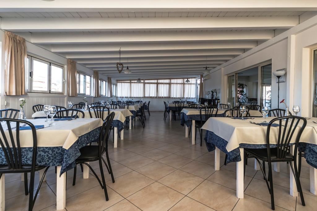 Hotel Antagos Montesilvano Marina エクステリア 写真