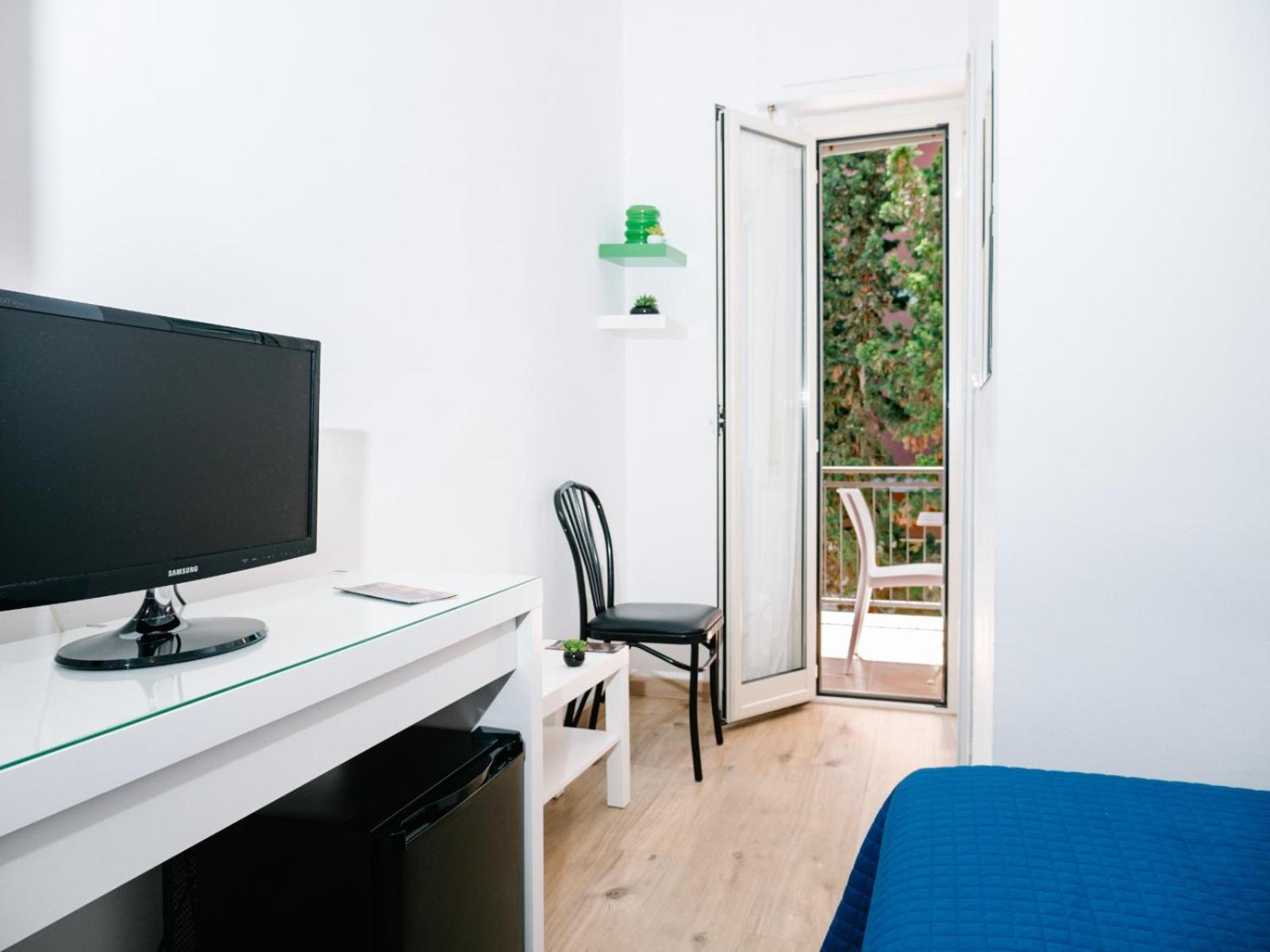 Hotel Antagos Montesilvano Marina エクステリア 写真
