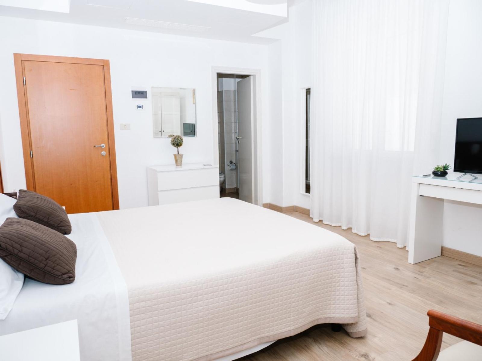 Hotel Antagos Montesilvano Marina エクステリア 写真